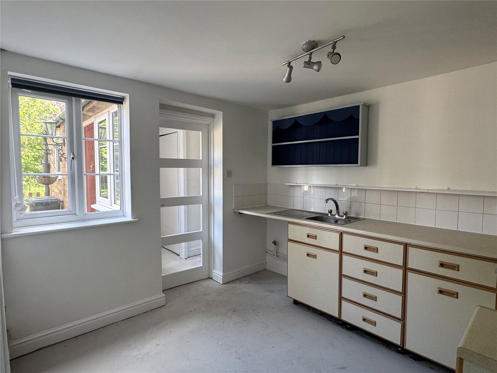 2 bedroom House to let in Longney Road, Hardwicke, Gloucester