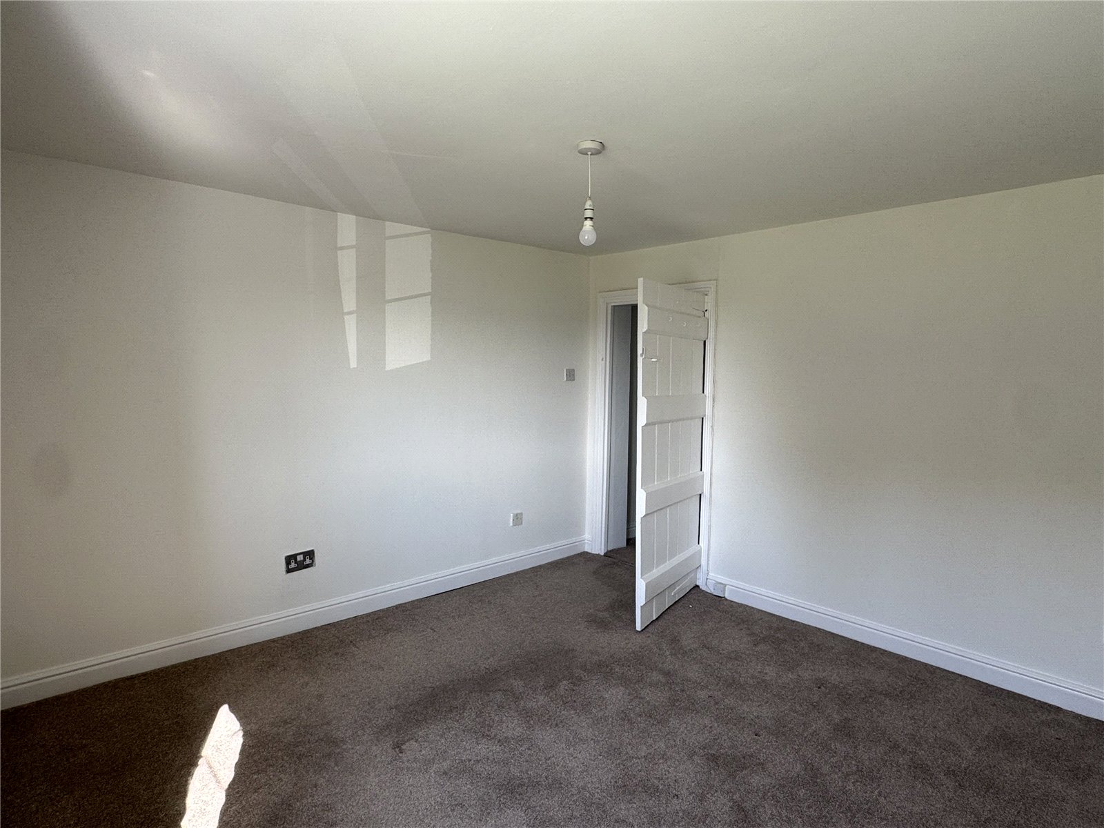 2 bedroom House to let in Longney Road, Hardwicke, Gloucester