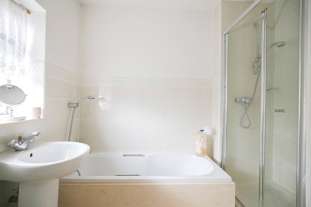 4 bedroom House for sale in Stoke Bishop, Bristol