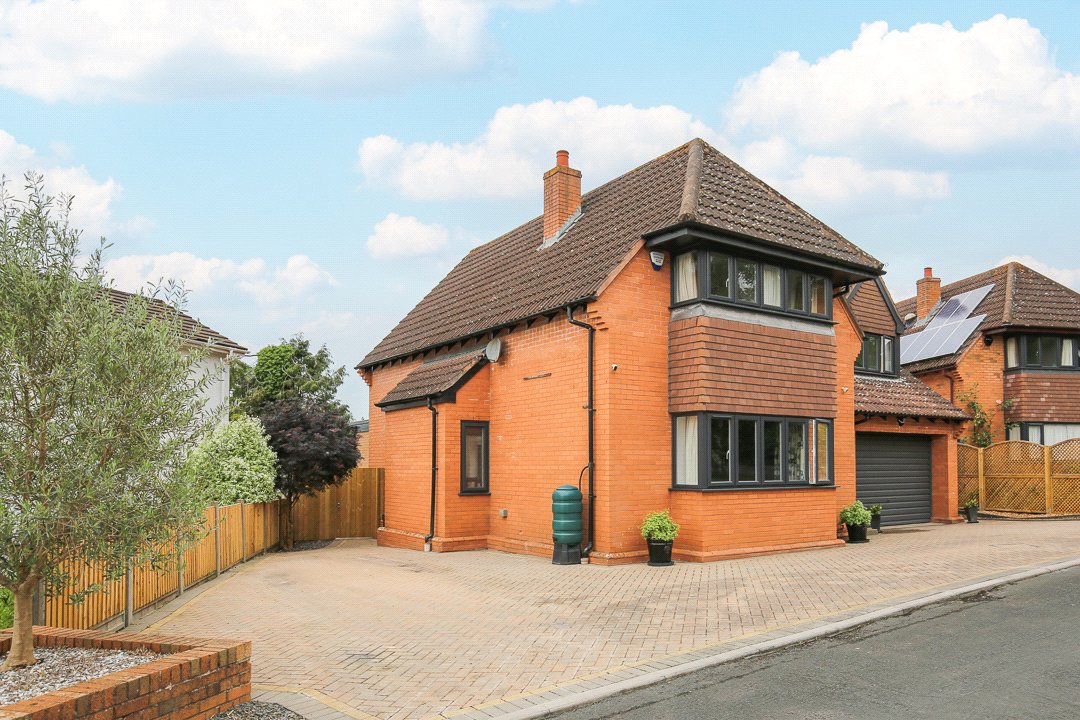 4 bedroom House for sale in Bristol