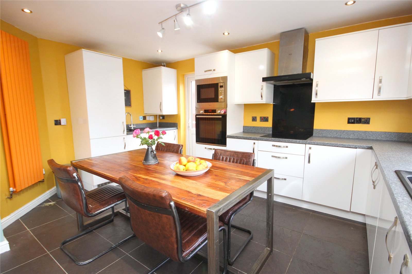 4 bedroom House for sale in Bristol