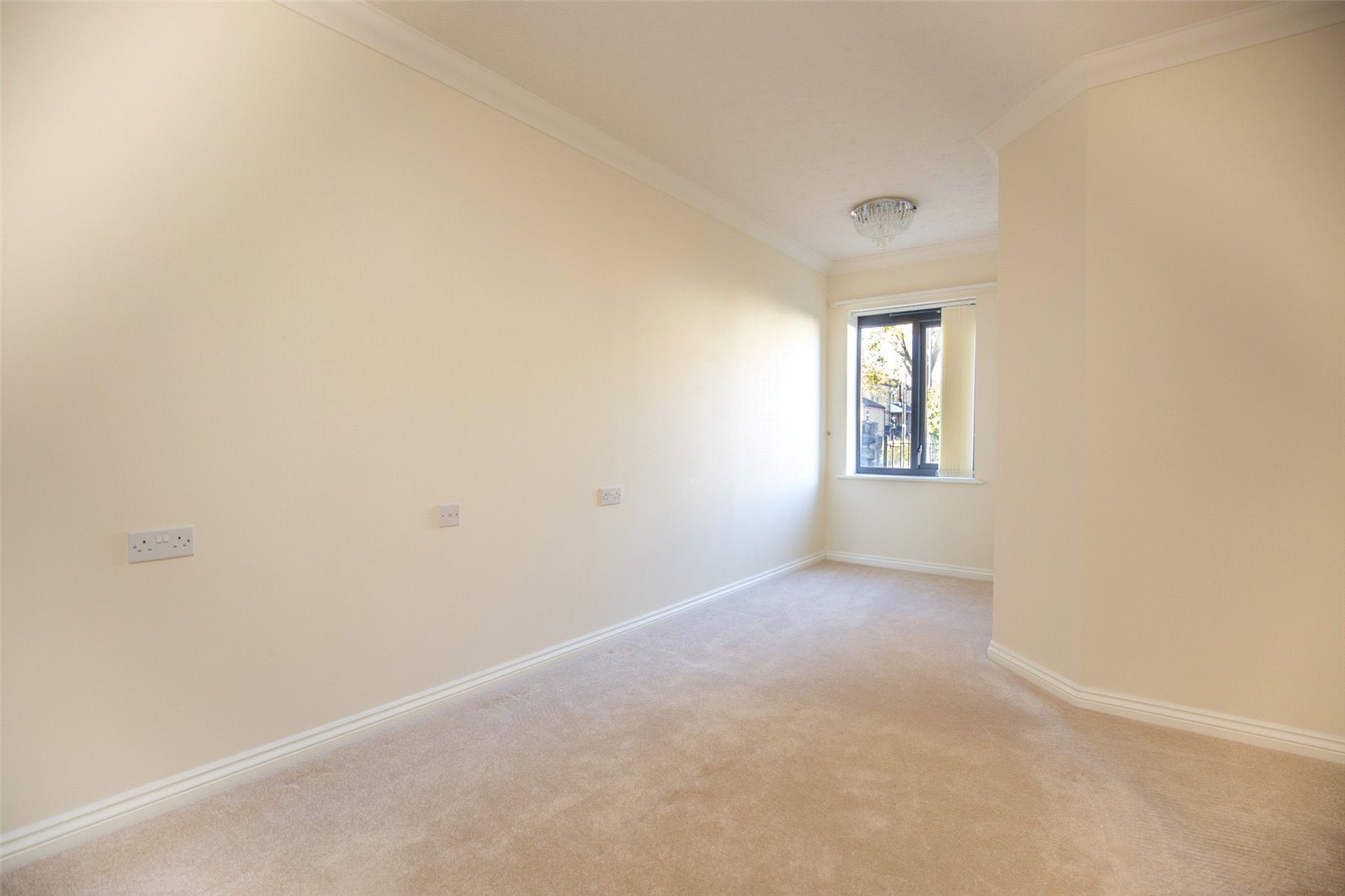 1 bedroom Flat for sale in Henleaze Terrace, Bristol