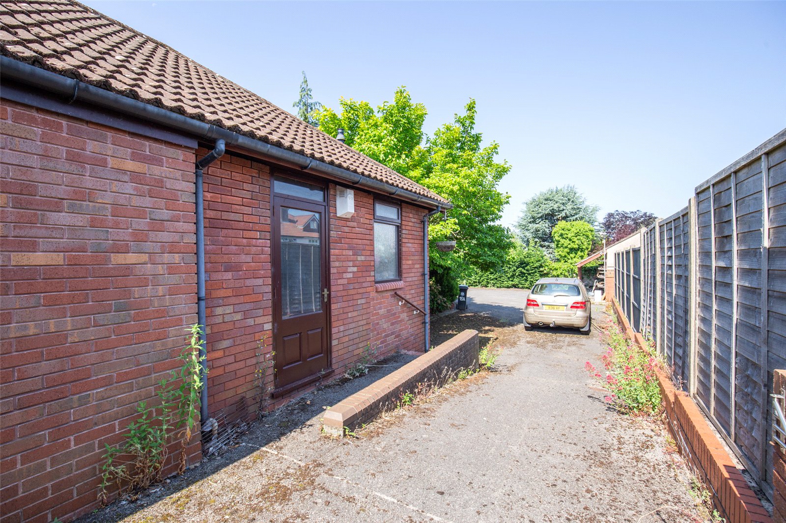 4 bedroom Bungalow for sale in Bristol