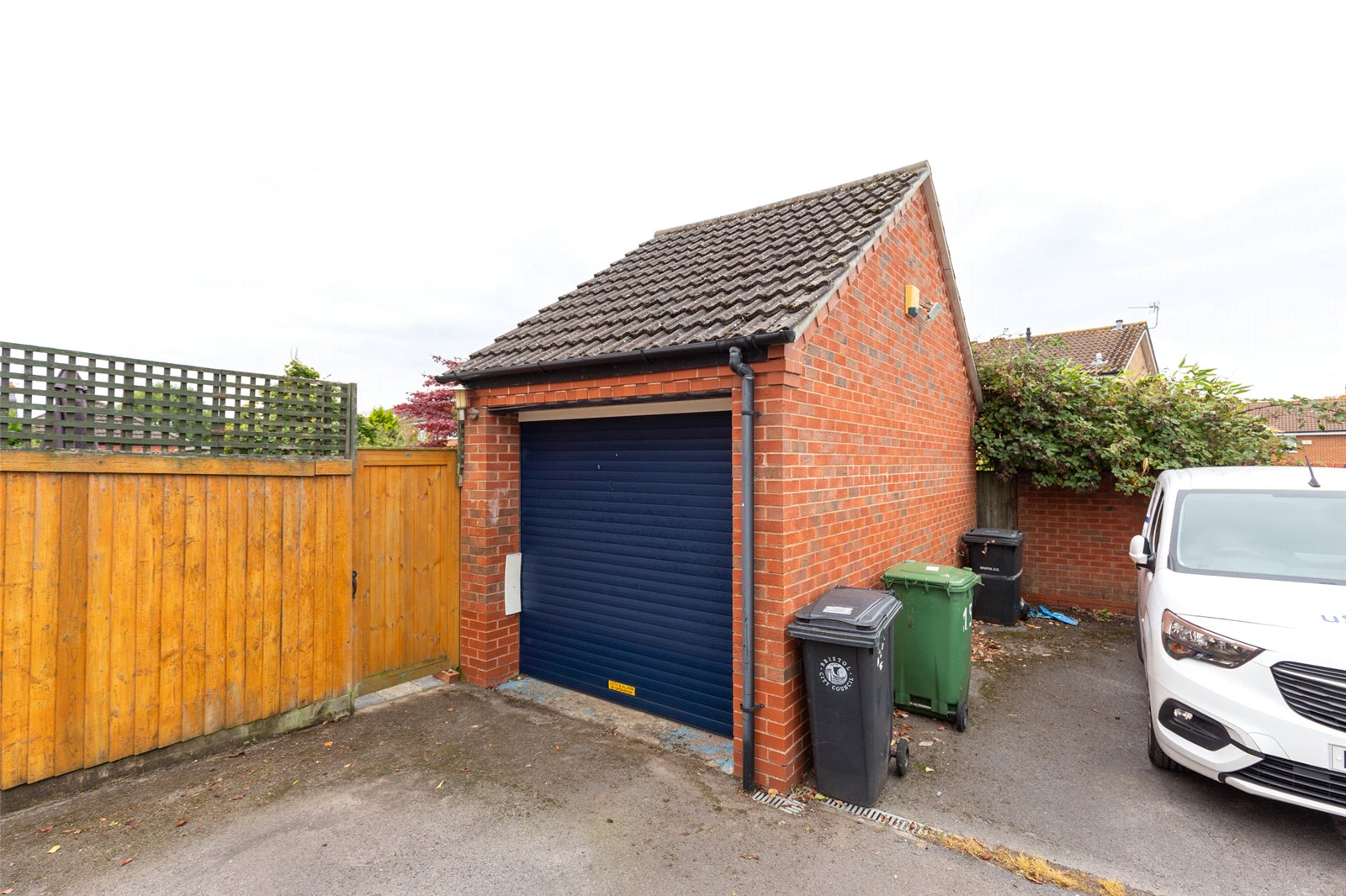 4 bedroom House for sale in Bristol