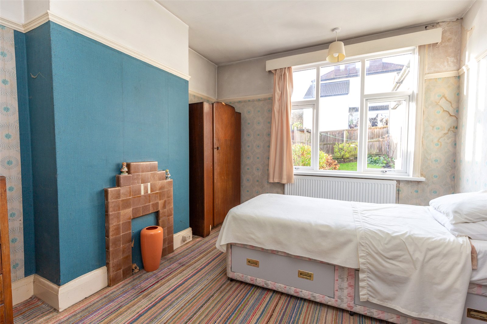 2 bedroom Bungalow for sale in Bristol