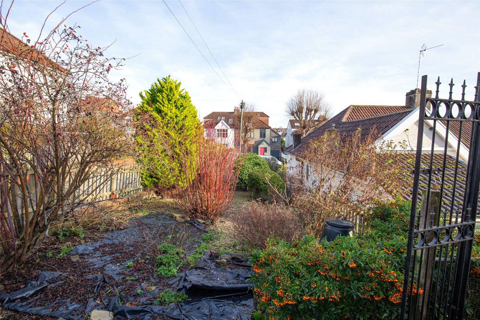 2 bedroom Bungalow for sale in Bristol