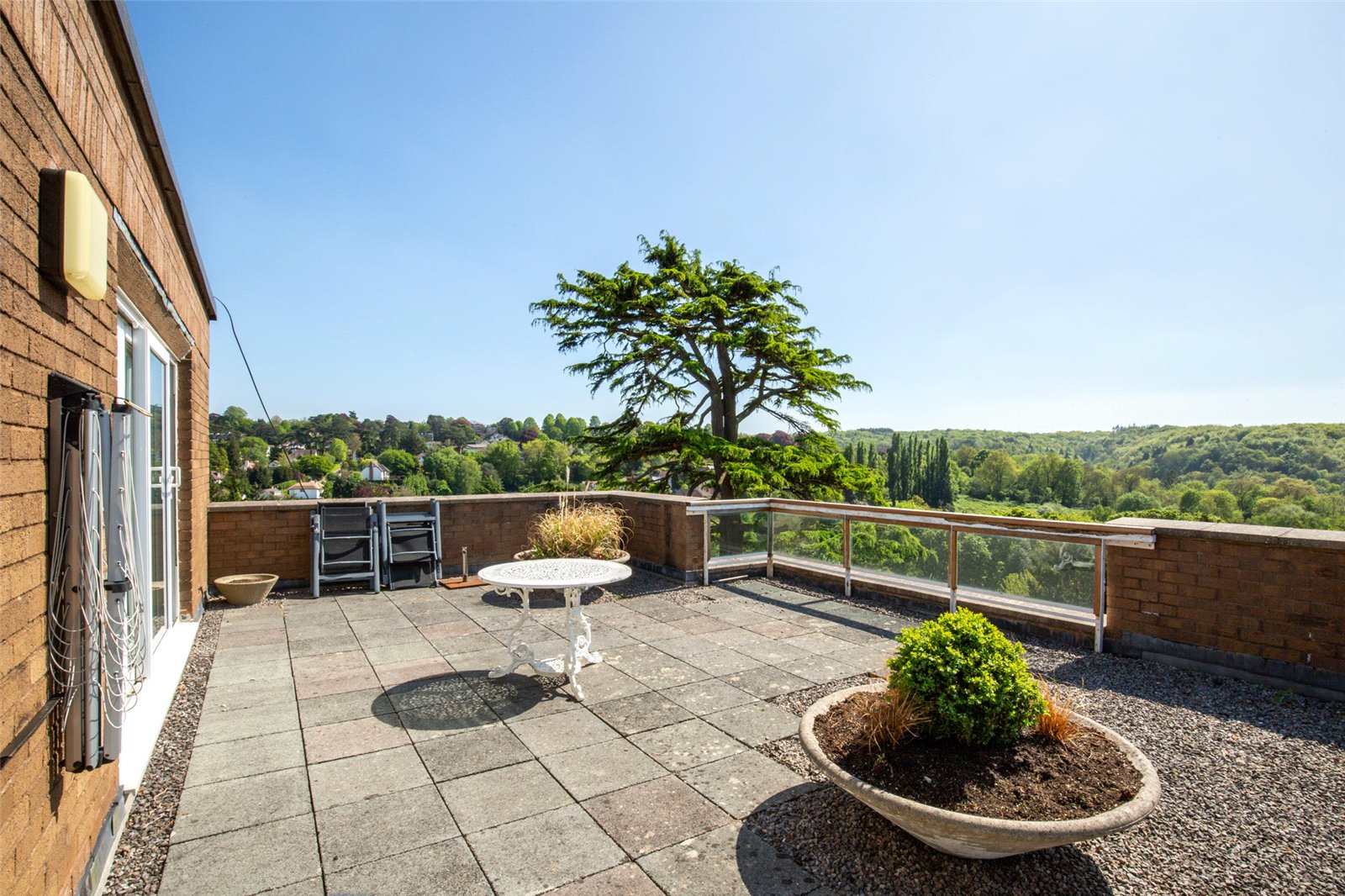3 bedroom Flat for sale in Bristol