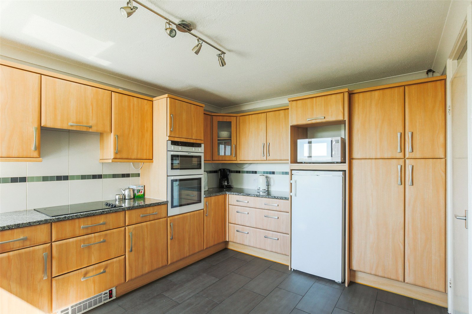 3 bedroom Flat for sale in Bristol