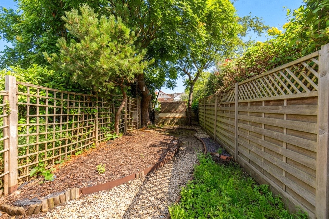 2 bedroom House for sale in Westbury-on-Trym, Bristol