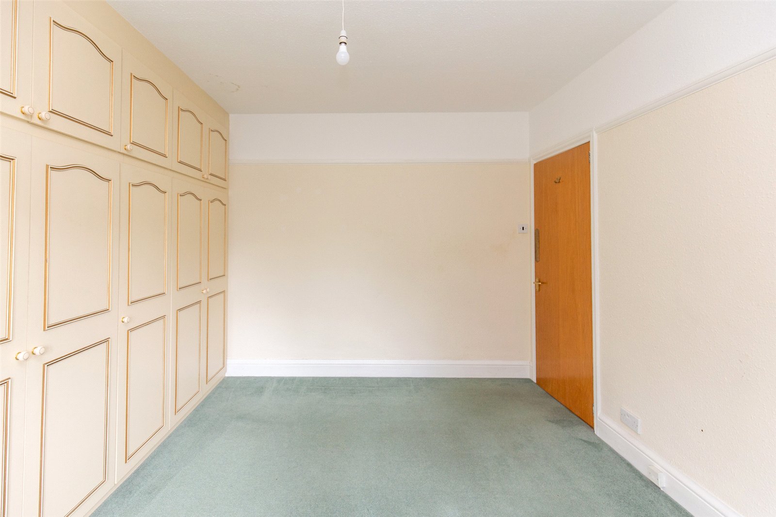 2 bedroom Flat for sale in Bristol