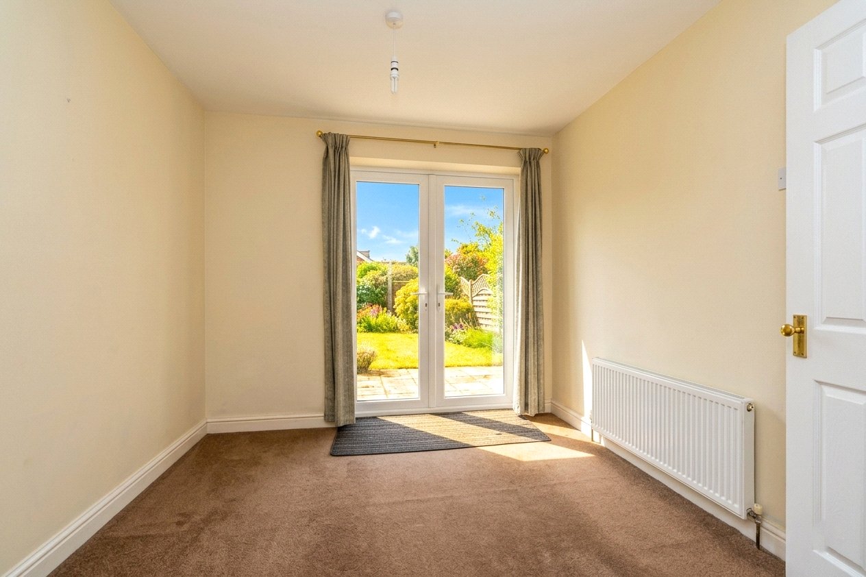 2 bedroom Bungalow for sale in Bristol