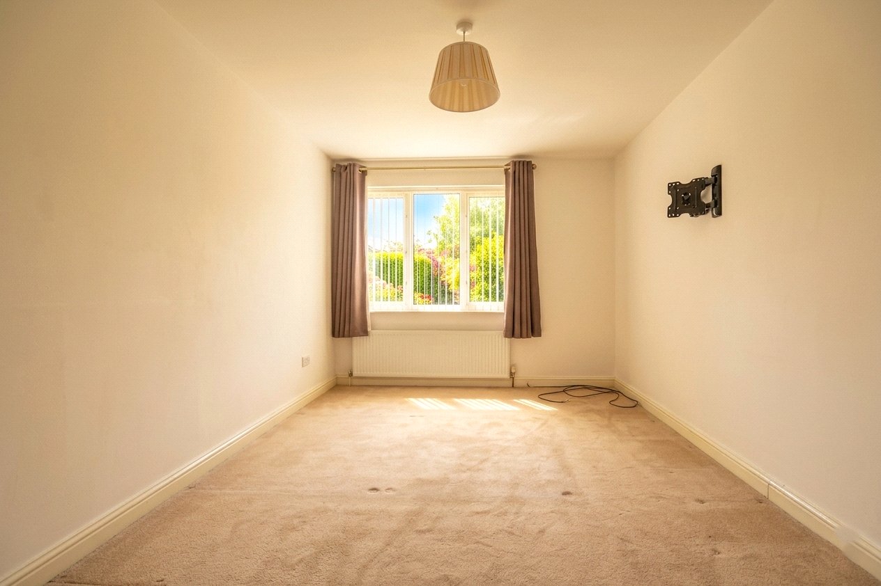 2 bedroom Bungalow for sale in Bristol