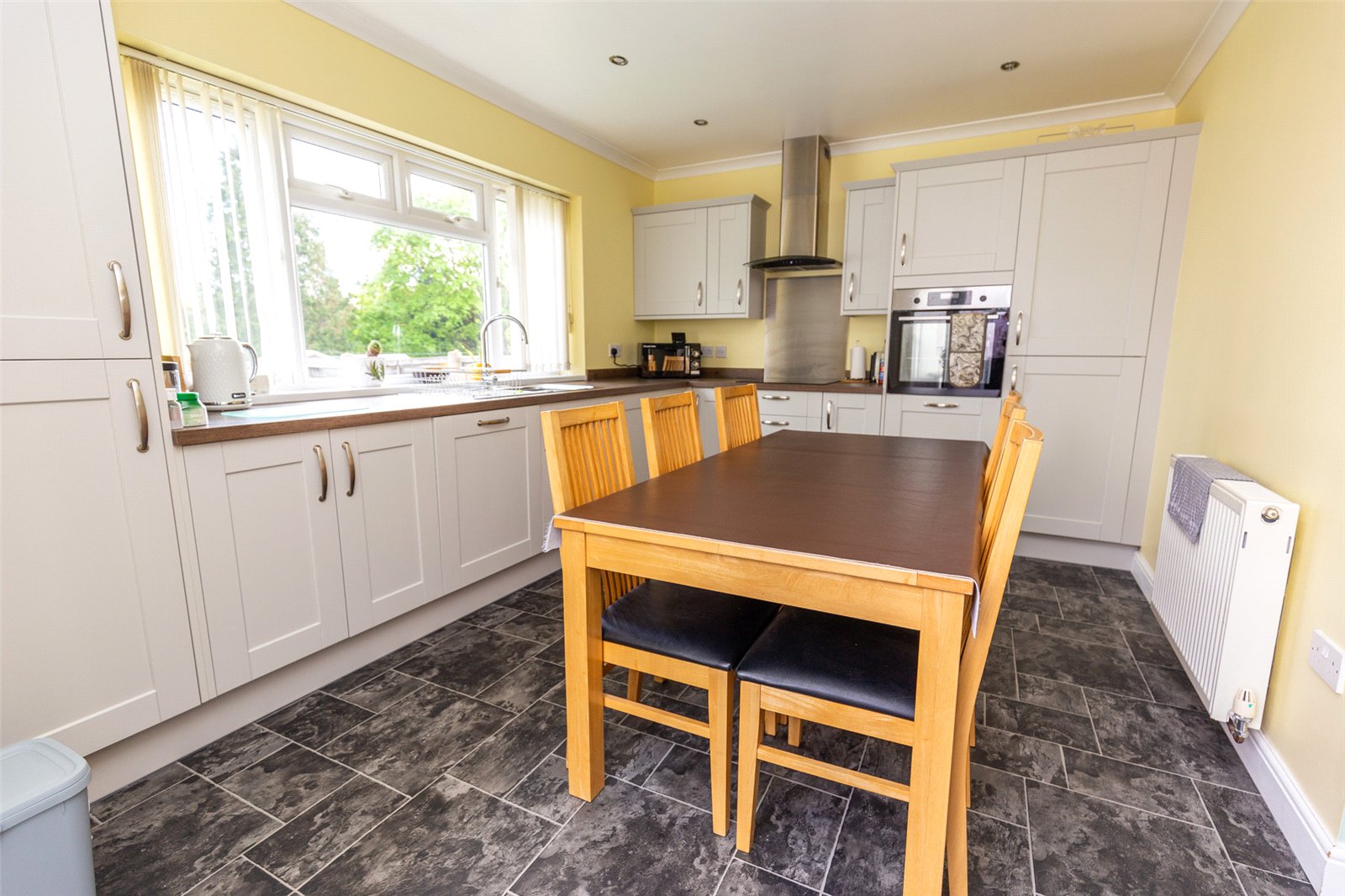 4 bedroom House for sale in Bristol
