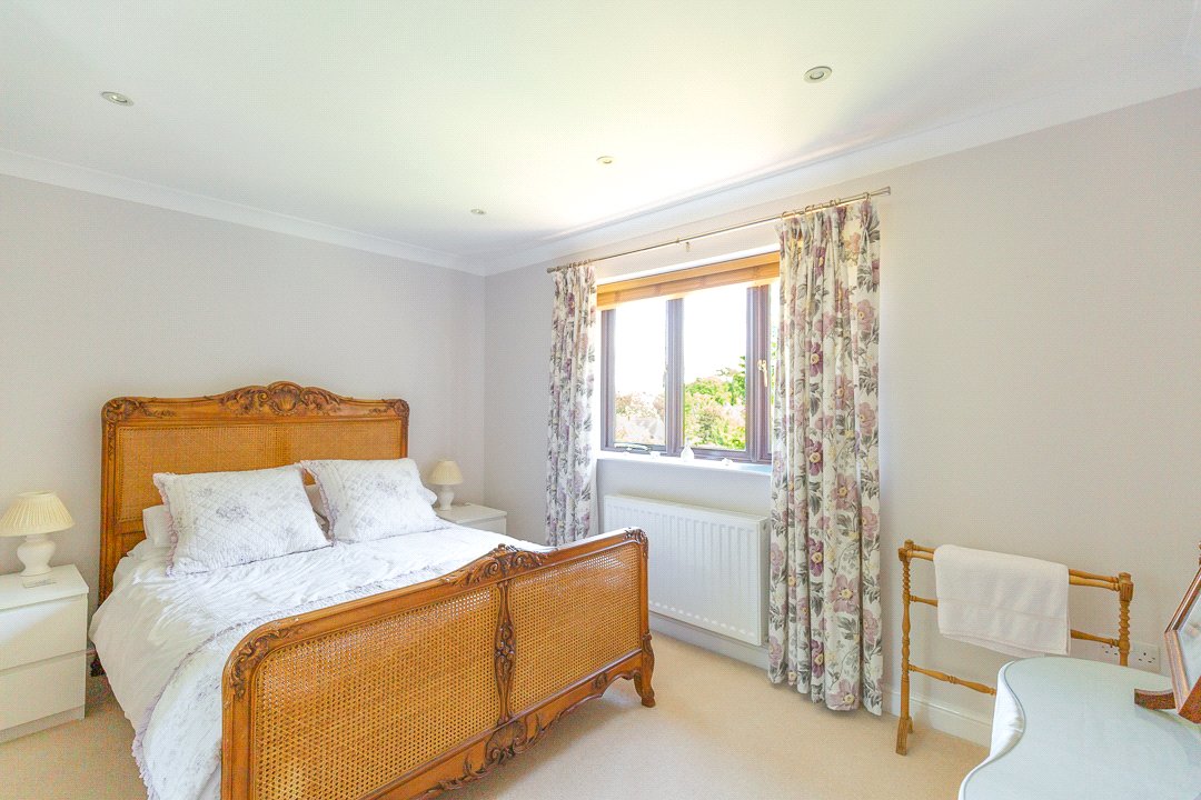 6 bedroom House for sale in Bristol