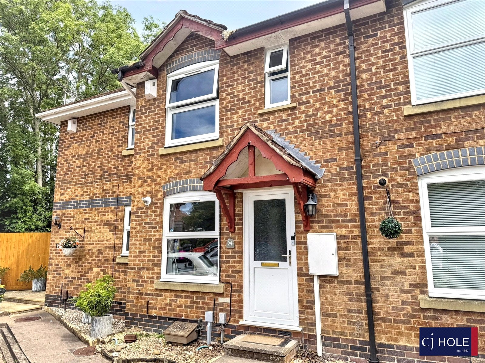 2 bedroom House for sale in Abbeymead, Gloucester