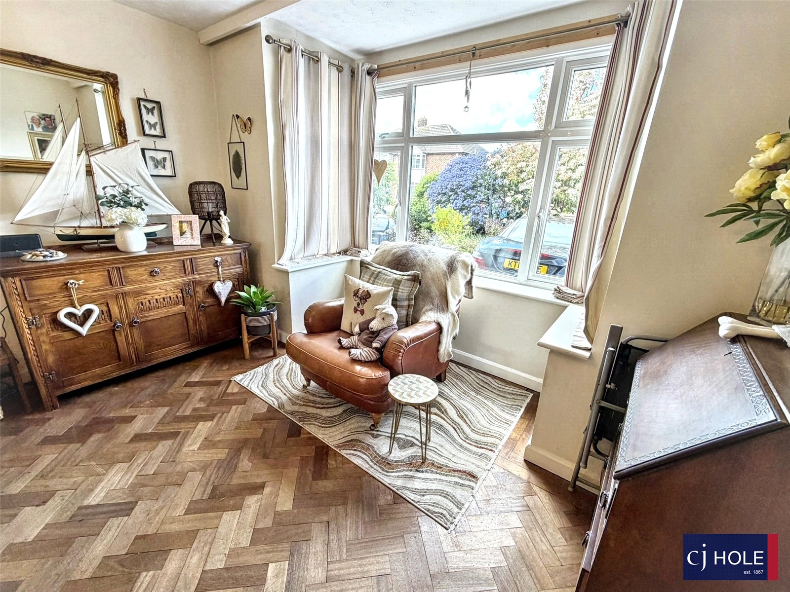 3 bedroom House for sale in Hucclecote, Gloucester