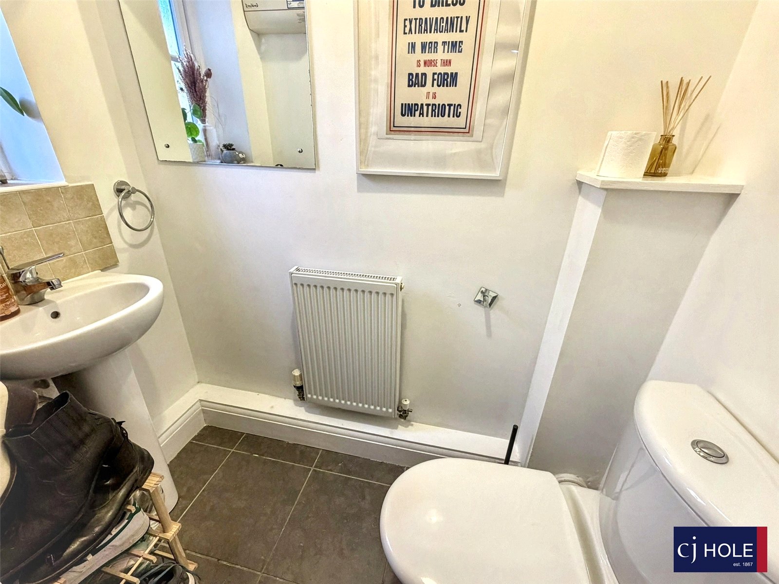 2 bedroom House for sale in Gloucester