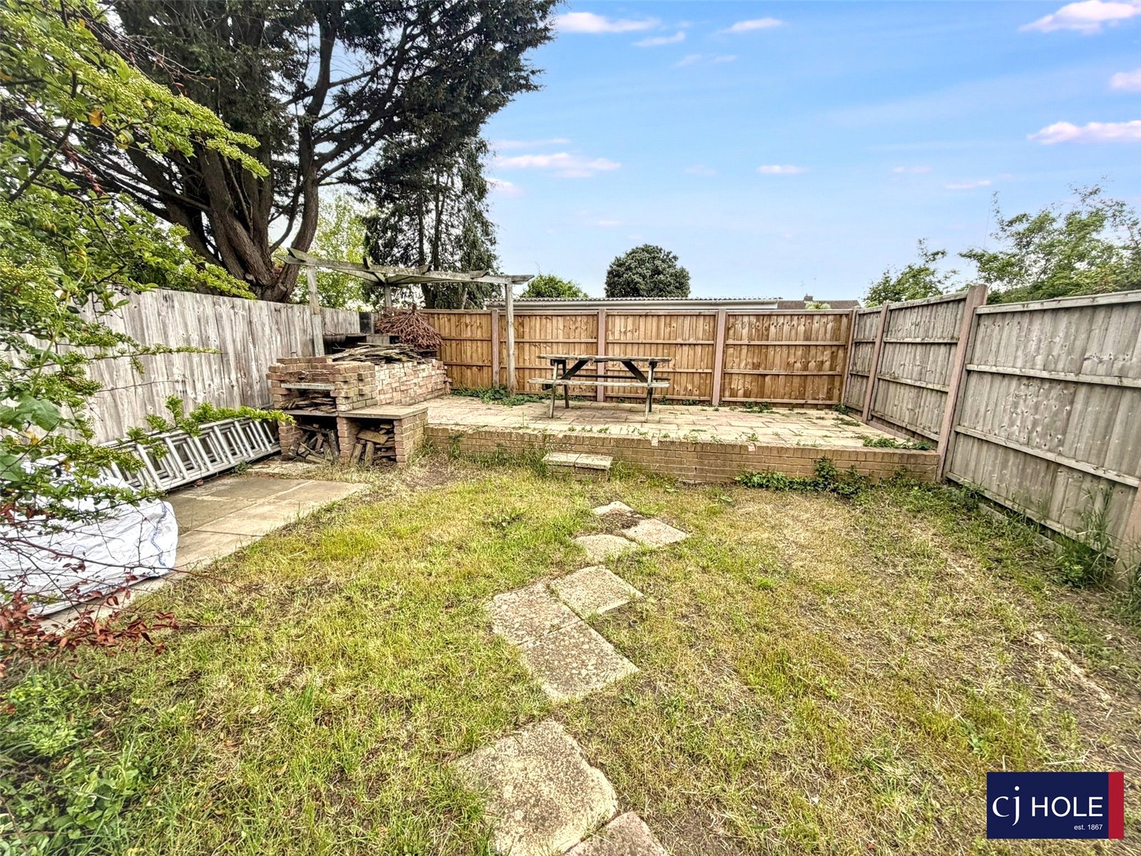 3 bedroom House for sale in Hucclecote, Gloucester
