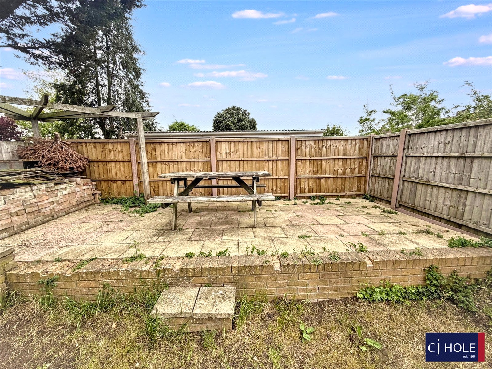3 bedroom House for sale in Hucclecote, Gloucester