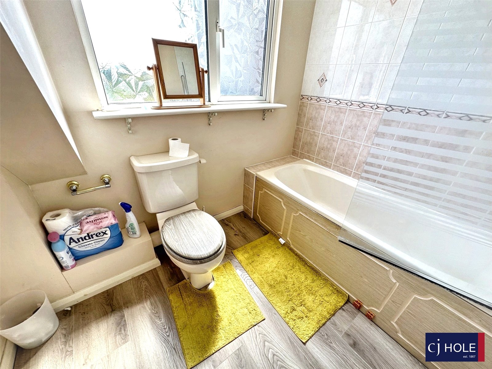 6 bedroom House for sale in Barnwood, Gloucester