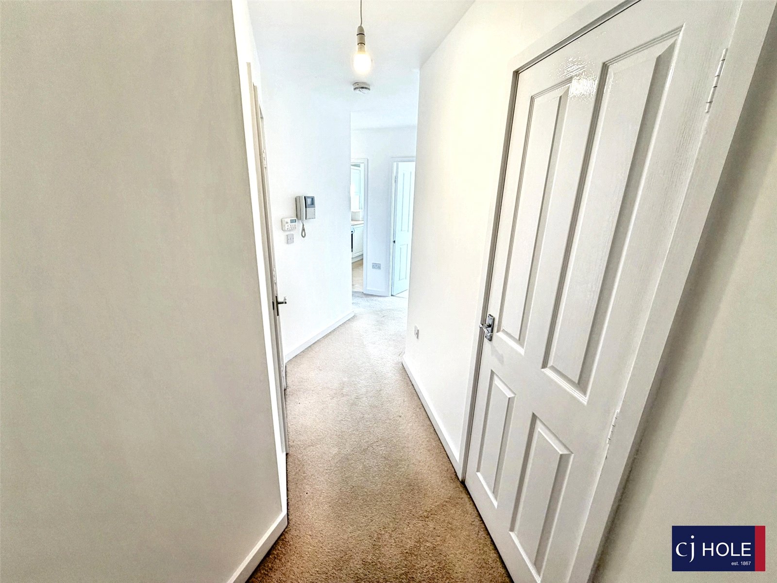 2 bedroom Flat for sale in Great Western Road, Gloucester