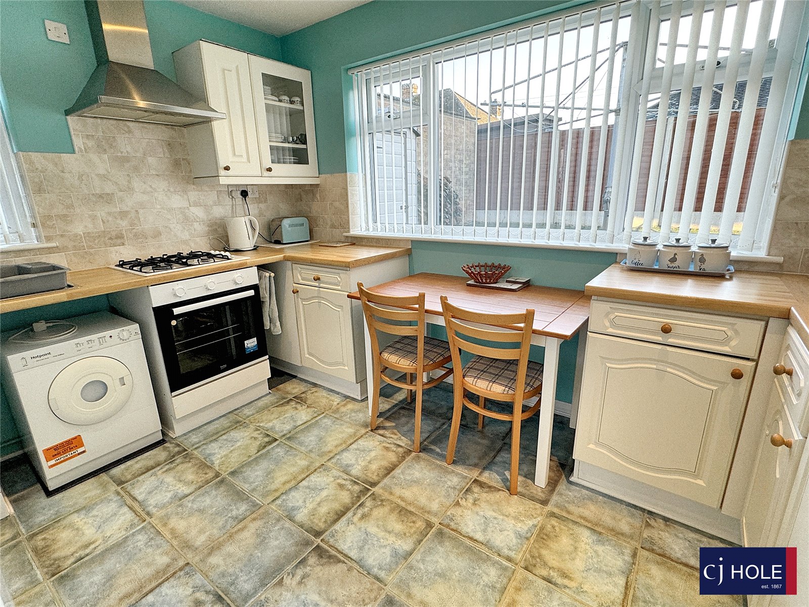 3 bedroom Bungalow for sale in Hucclecote, Gloucester