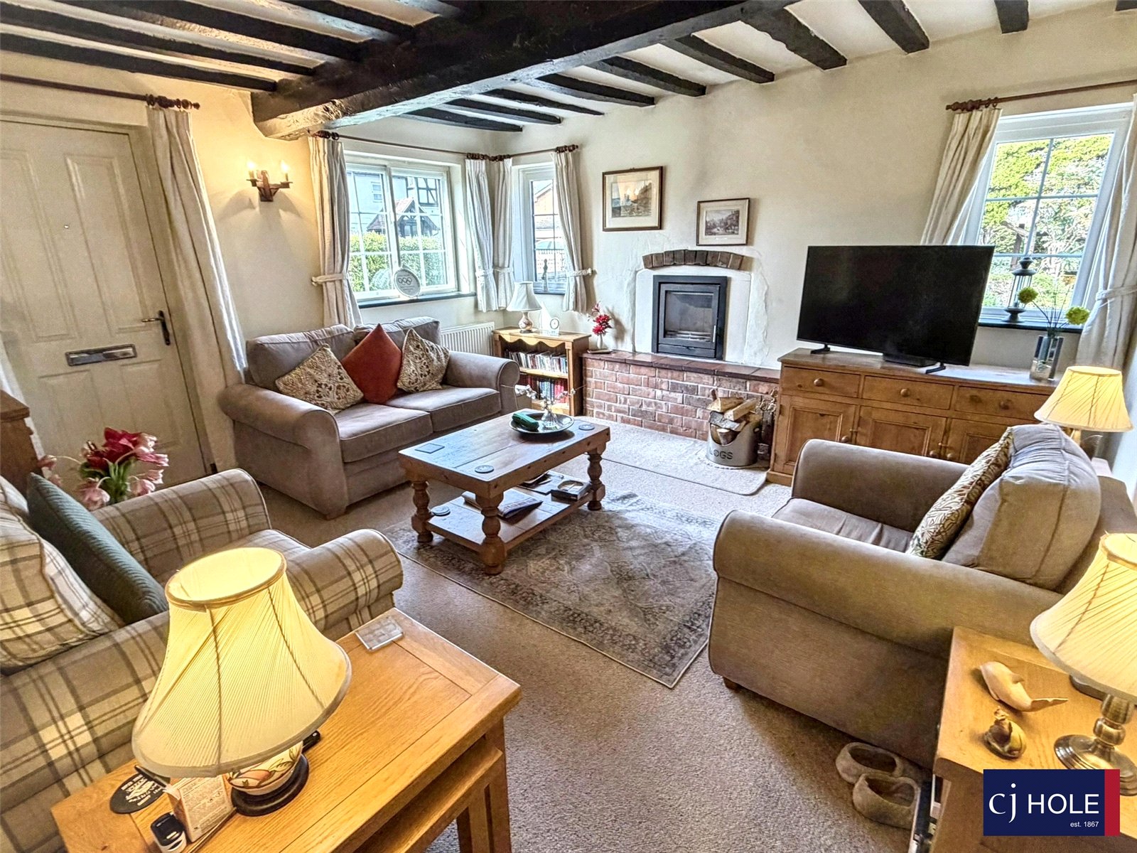 2 bedroom House for sale in Barnwood, Gloucester
