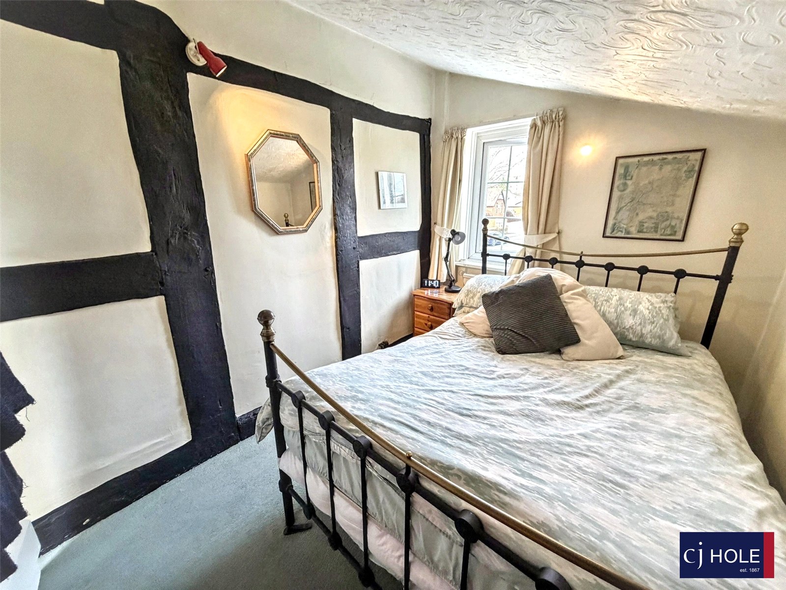 2 bedroom House for sale in Barnwood, Gloucester