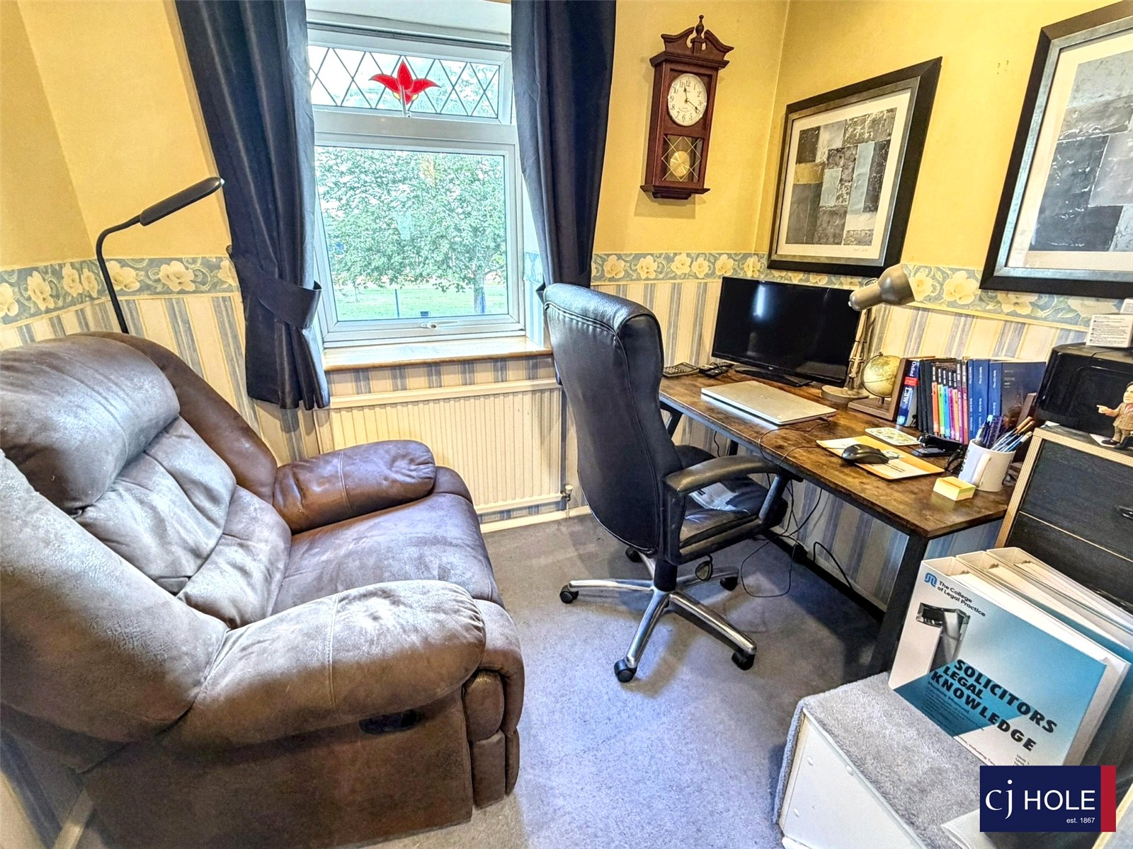 3 bedroom House for sale in Hucclecote