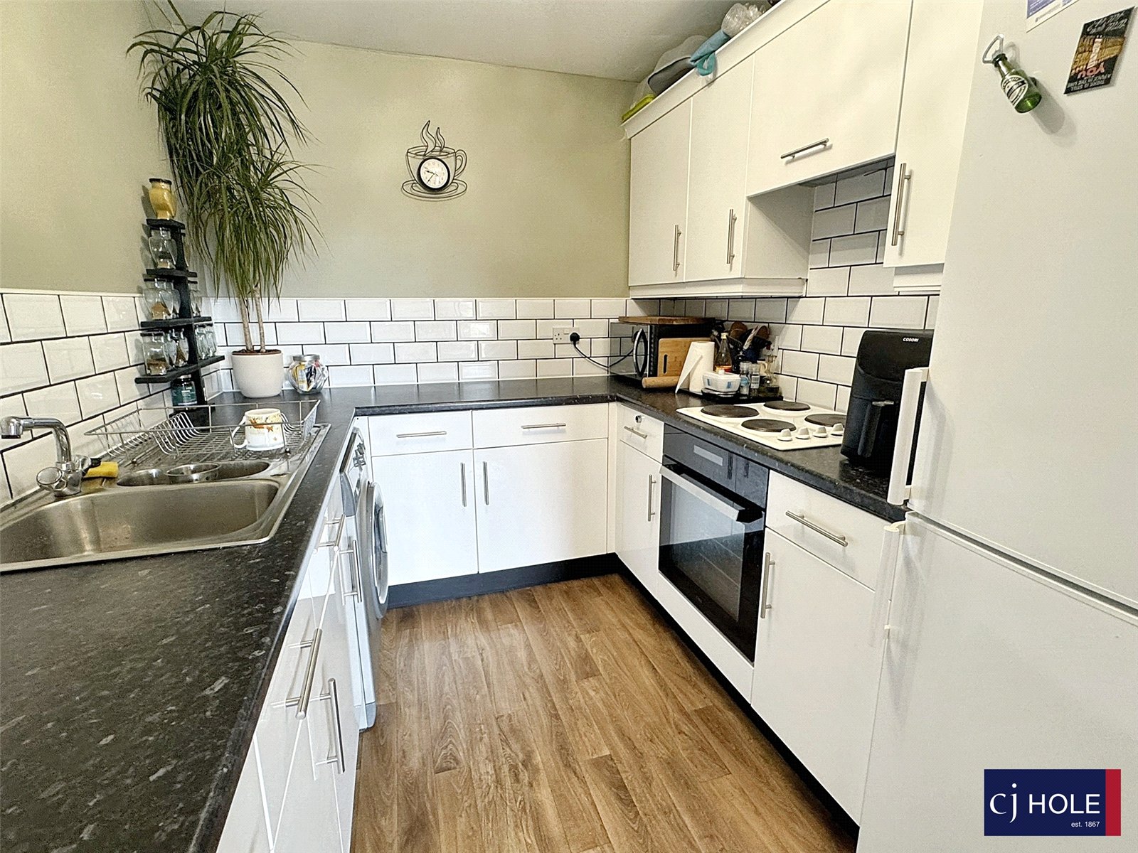 2 bedroom Flat for sale in Gloucester