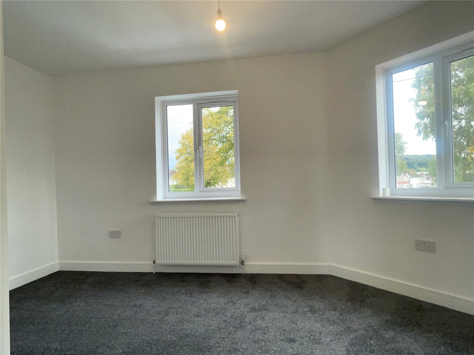 2 bedroom Flat to let in Ermin Park, Brockworth, Gloucester