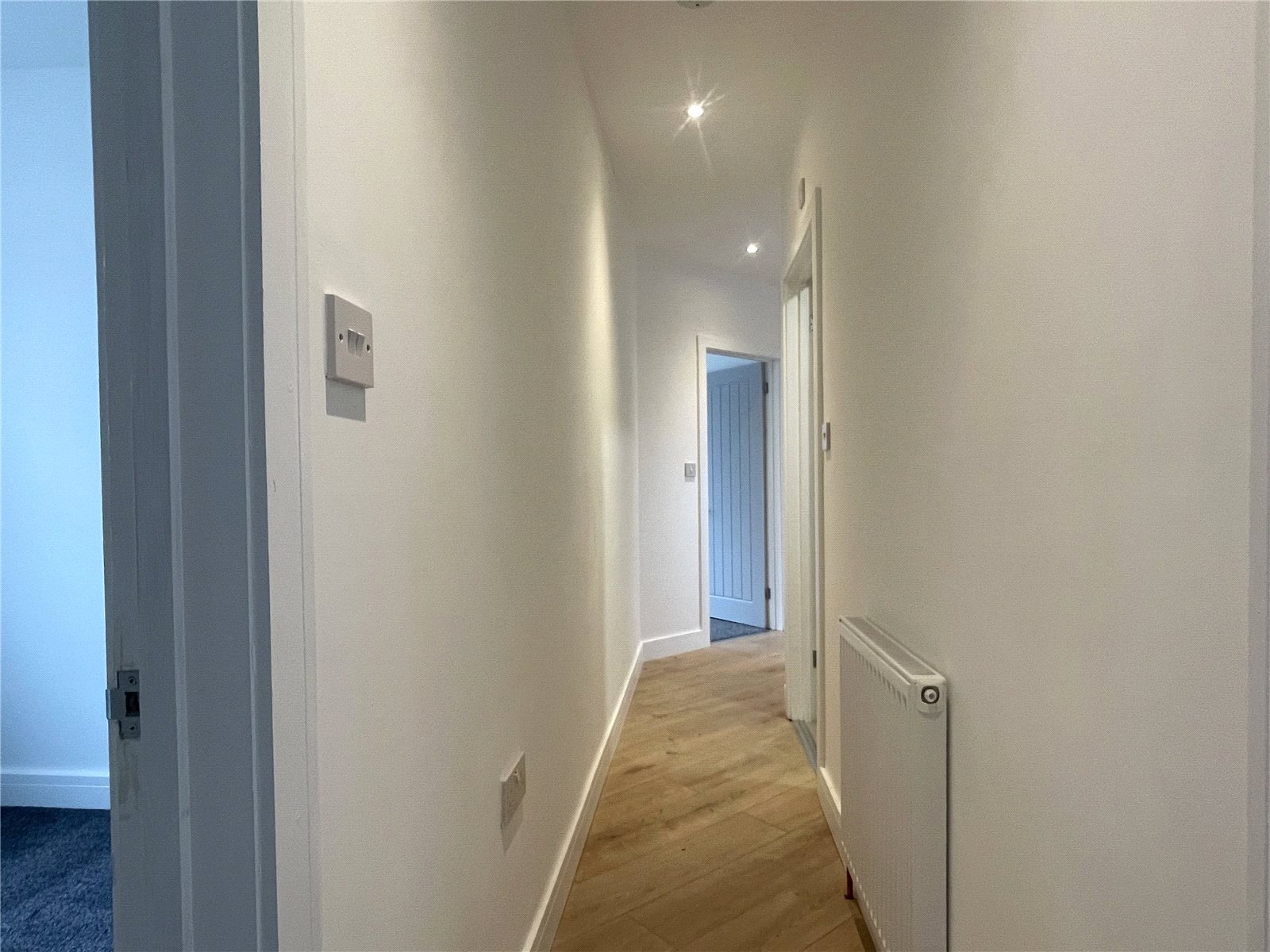 2 bedroom Flat to let in Ermin Park, Brockworth, Gloucester