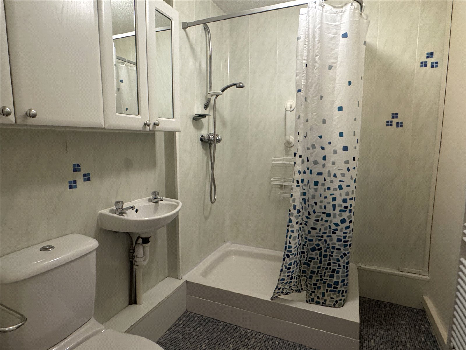 1 bedroom Flat to let in London Road, Gloucester