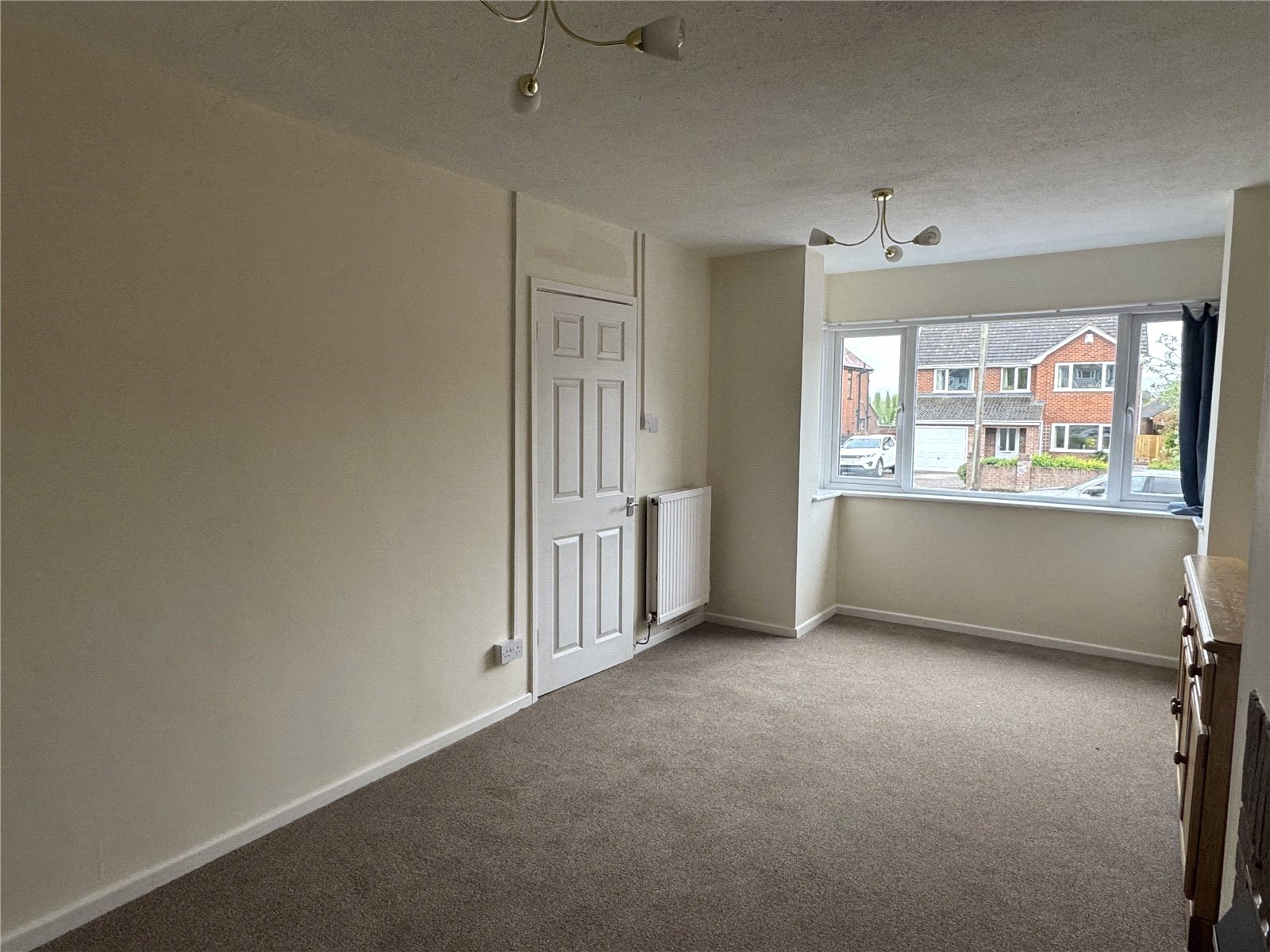 2 bedroom House to let in Hempsted, Gloucester