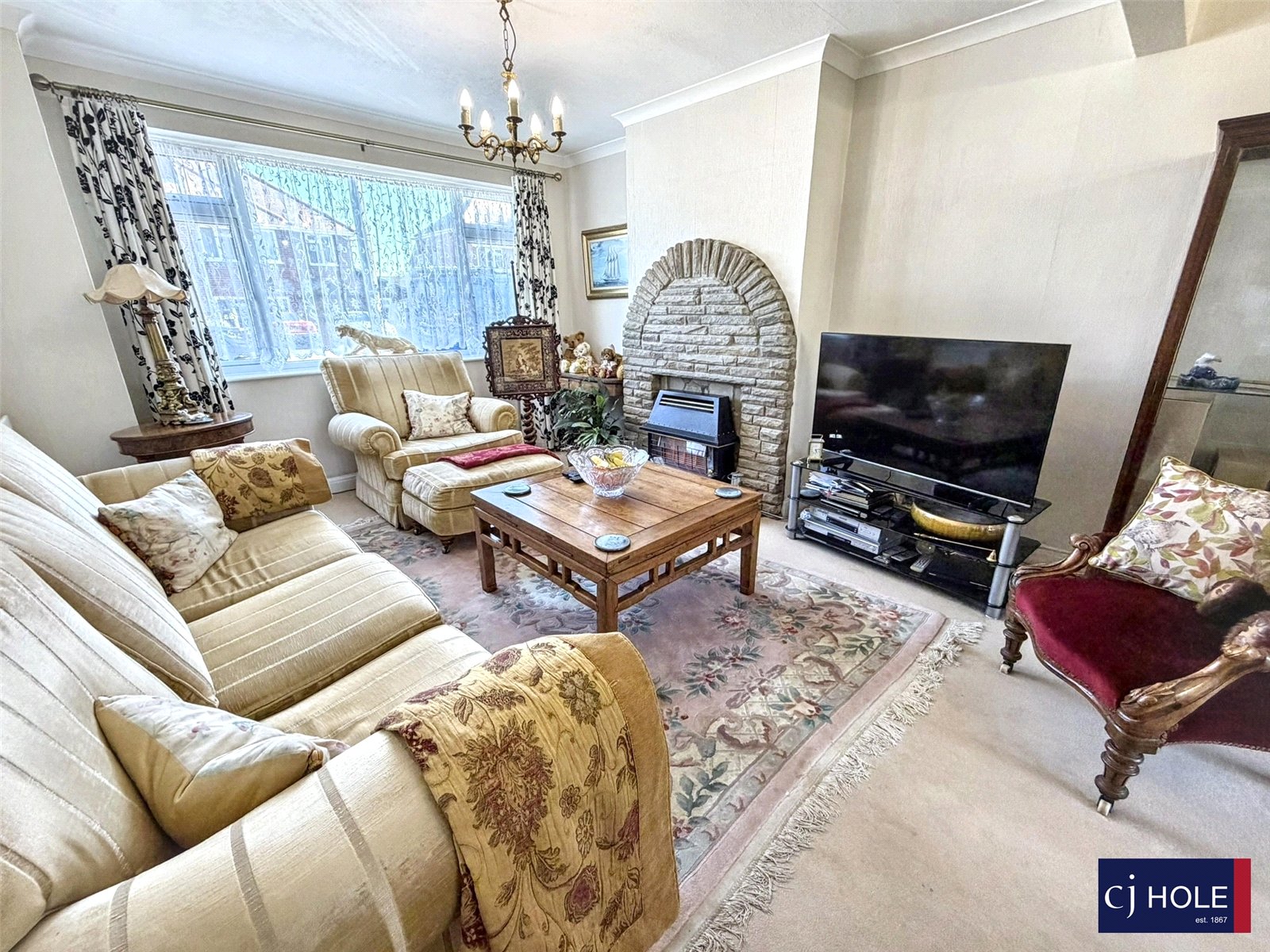 3 bedroom House for sale in Hucclecote