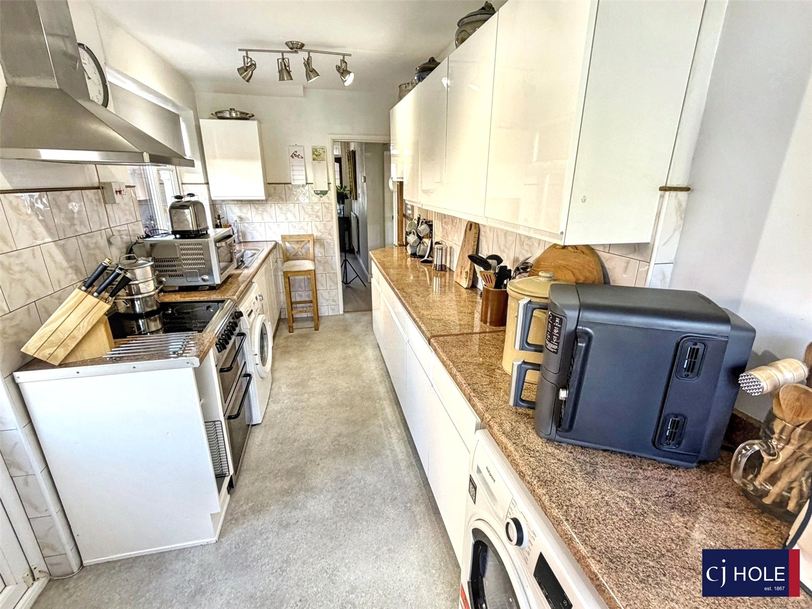 3 bedroom House for sale in Hucclecote