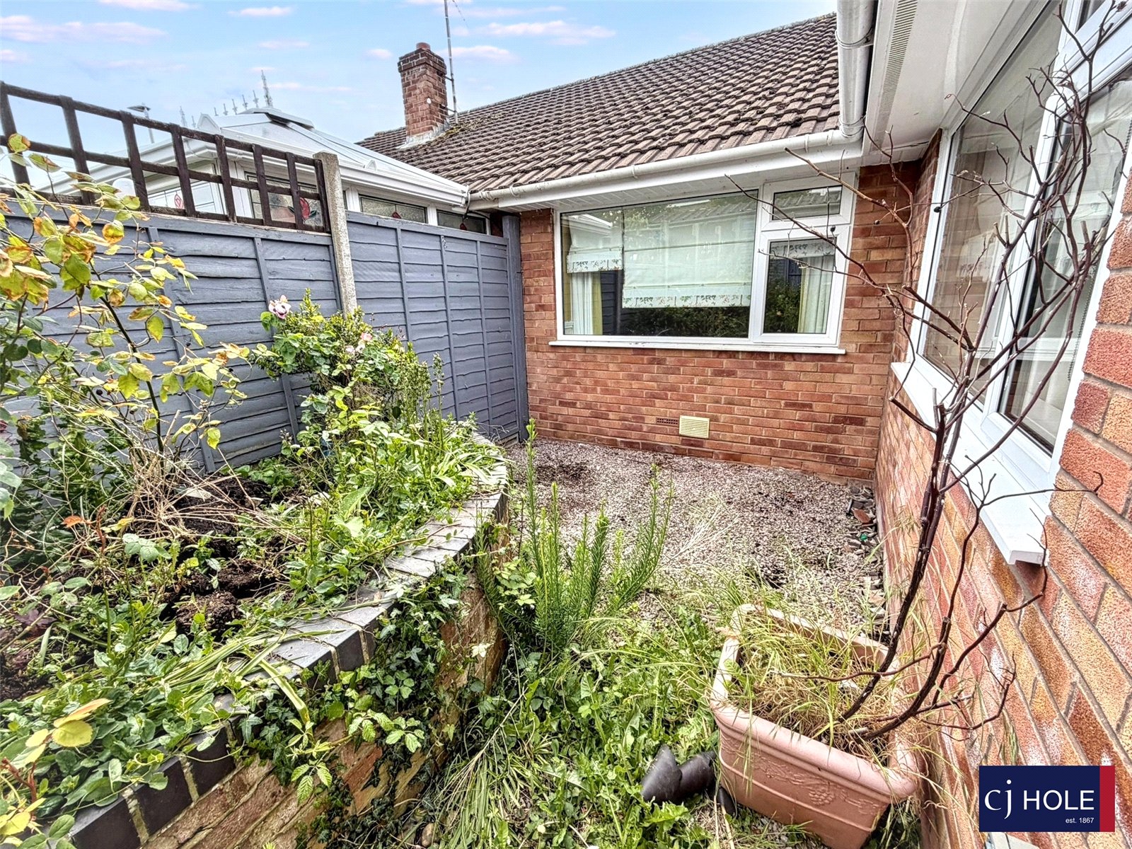 2 bedroom Bungalow for sale in Tuffley, Gloucester