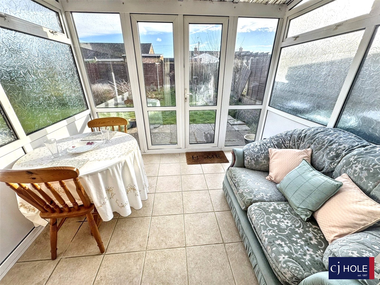 2 bedroom Bungalow for sale in Hucclecote, Gloucester