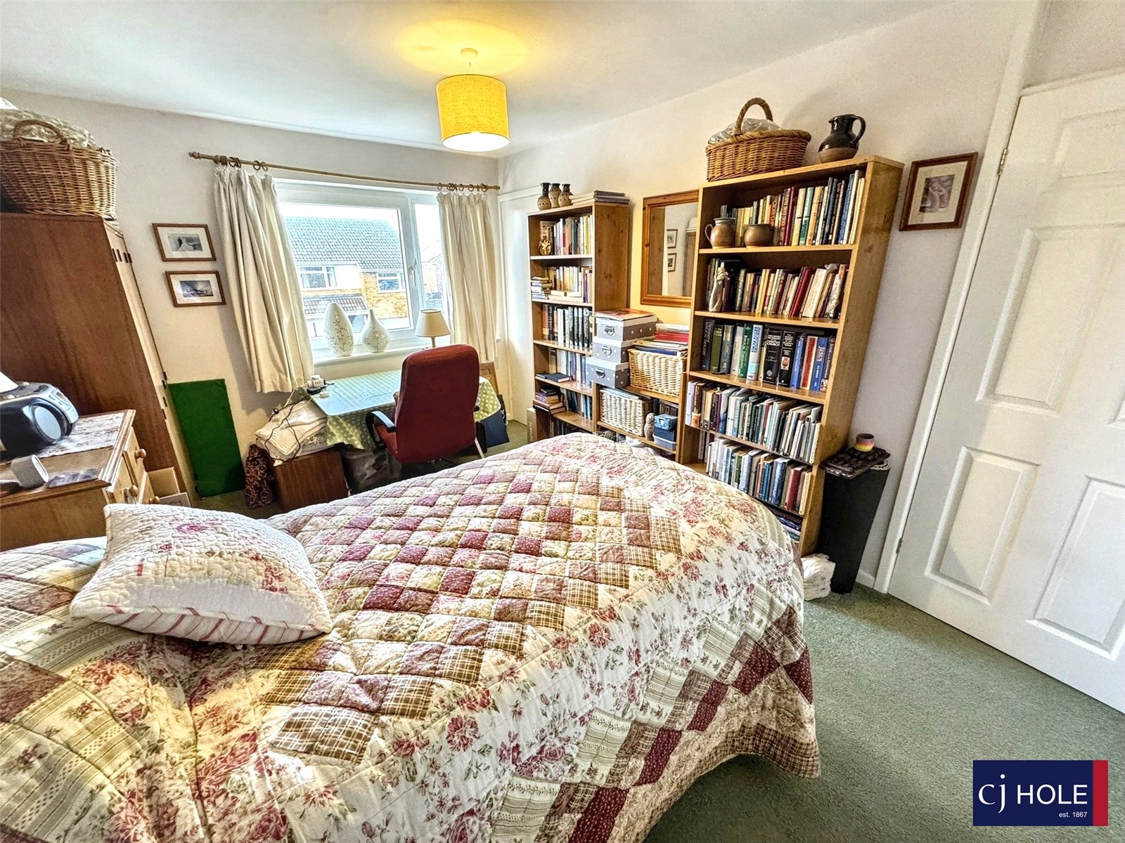 3 bedroom House for sale in Hucclecote, Gloucester