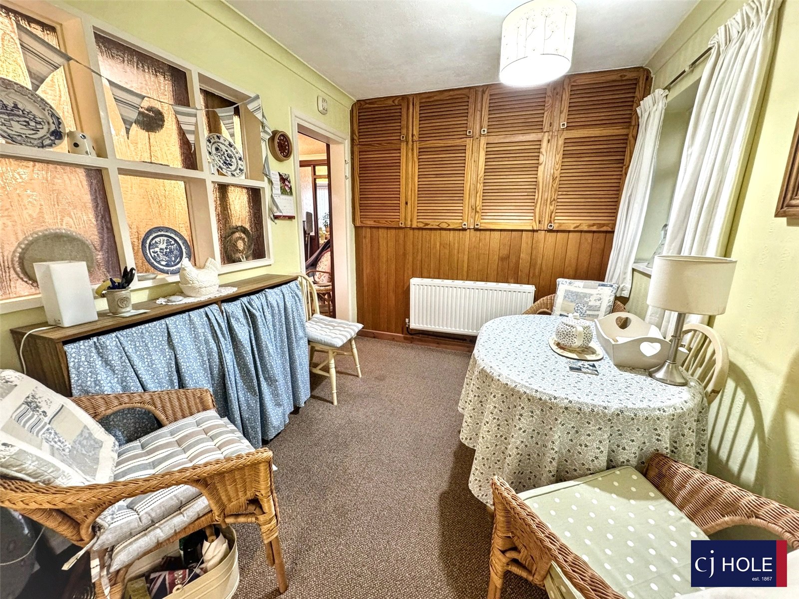 3 bedroom House for sale in Hucclecote, Gloucester