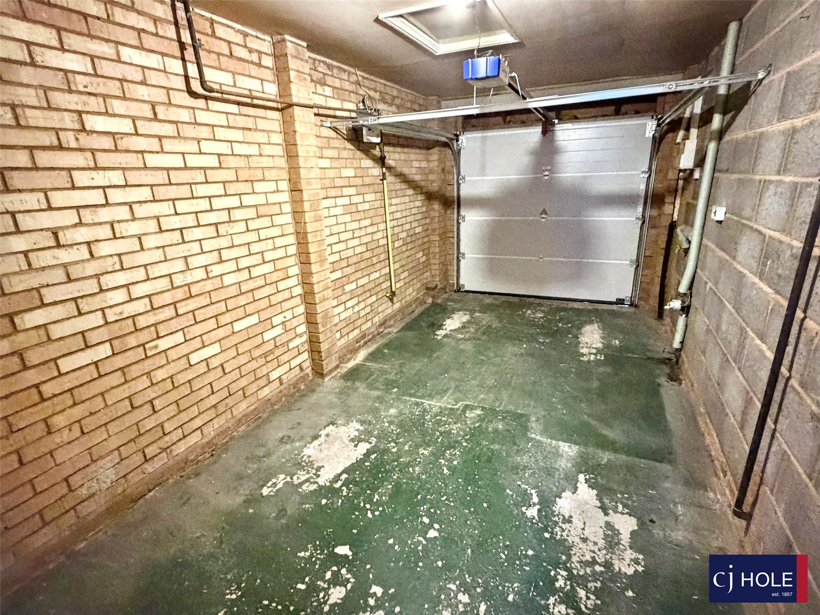 4 bedroom House for sale in Barnwood