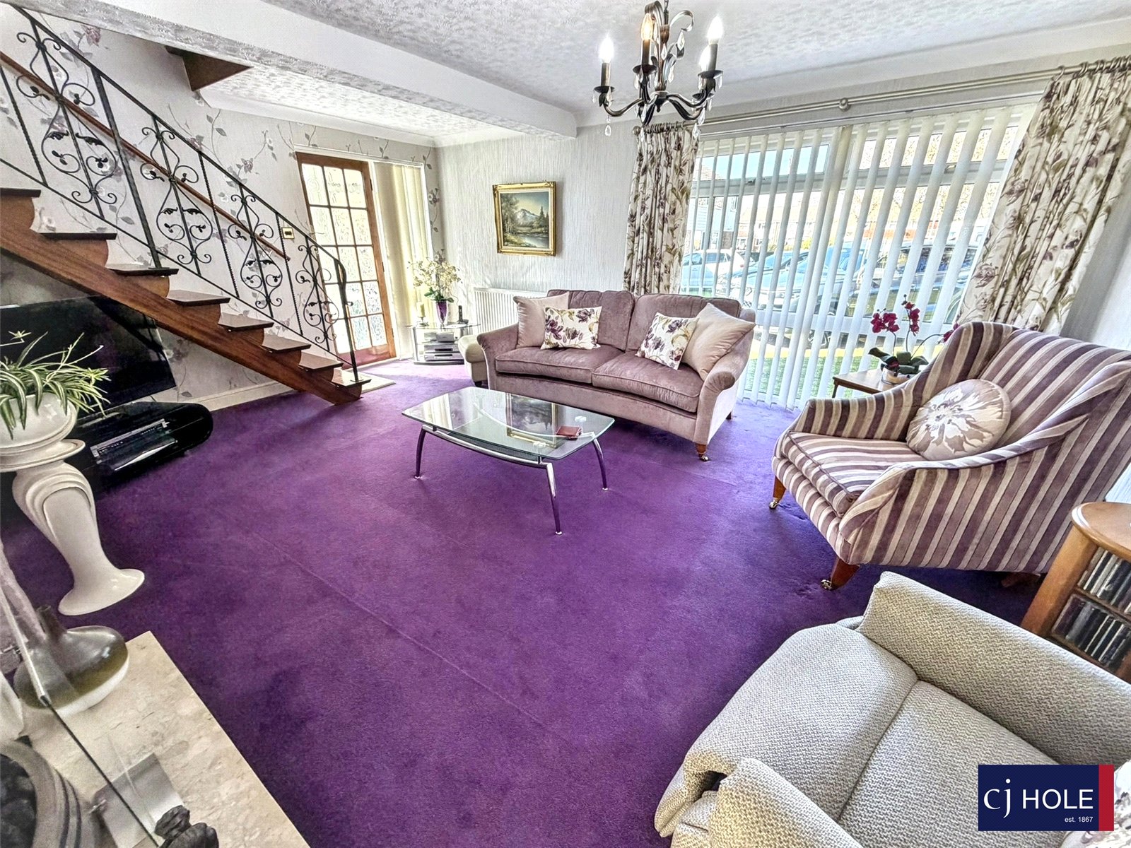 3 bedroom House for sale in Hucclecote, Gloucester