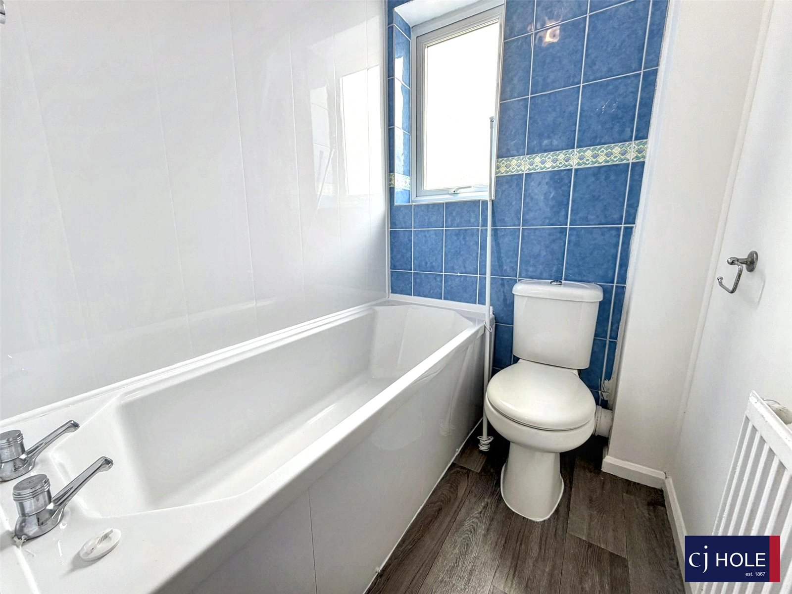 2 bedroom House for sale in Quedgeley, Gloucester
