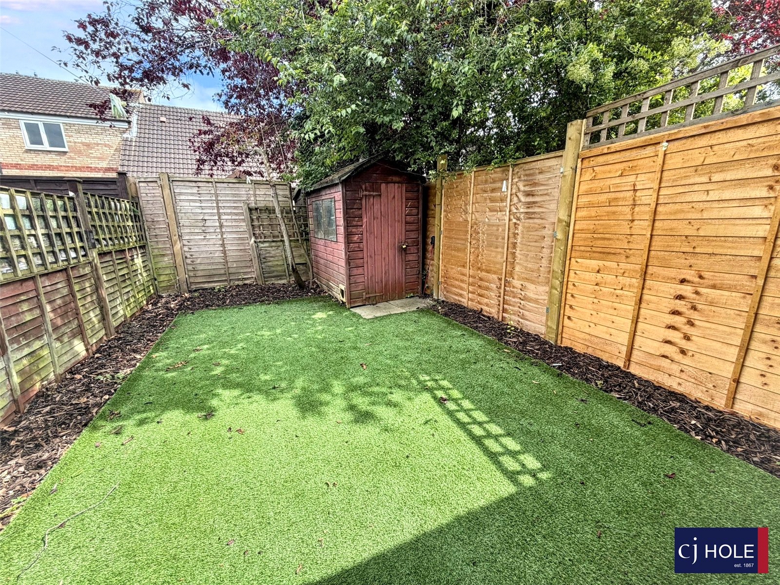 2 bedroom House for sale in Quedgeley, Gloucester