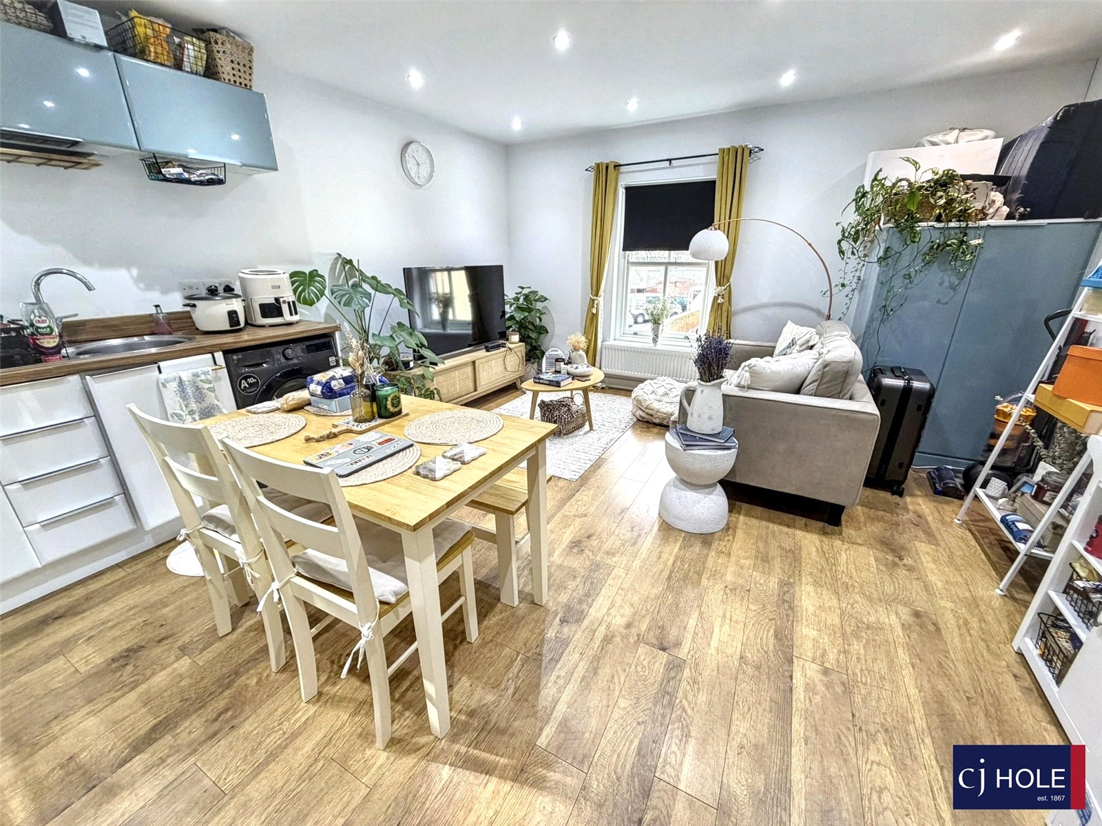 1 bedroom Flat for sale in Gloucester