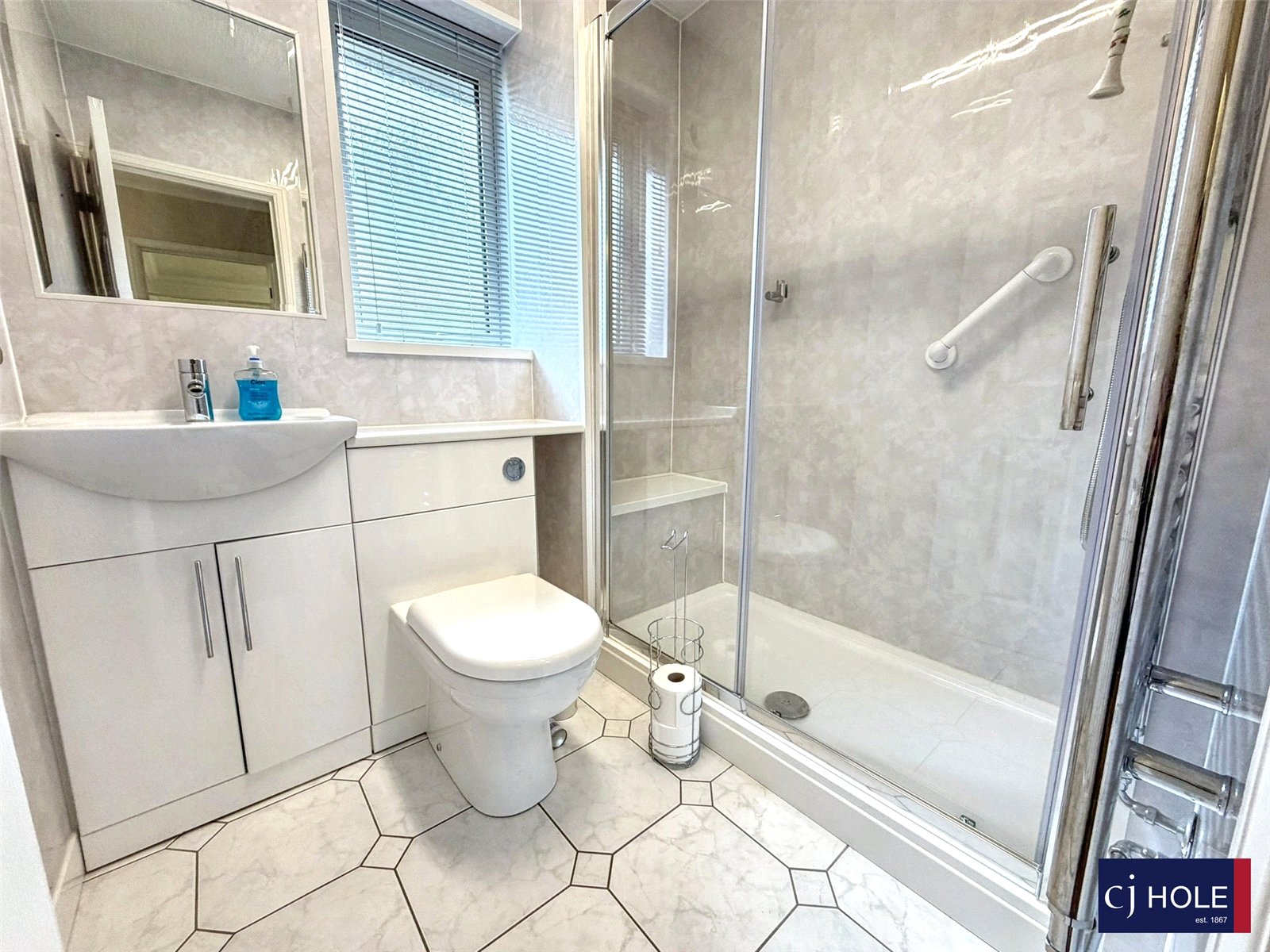 2 bedroom Bungalow for sale in Brockworth