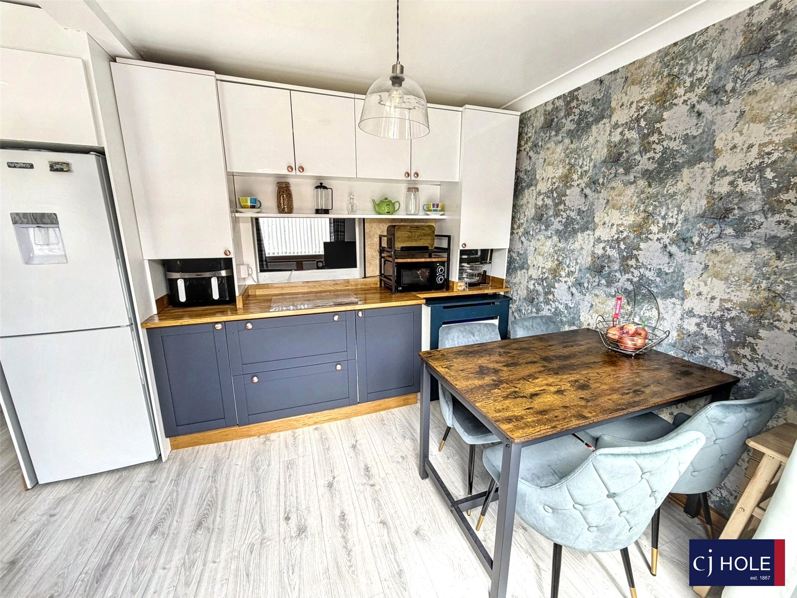 3 bedroom House for sale in Hucclecote, Gloucester