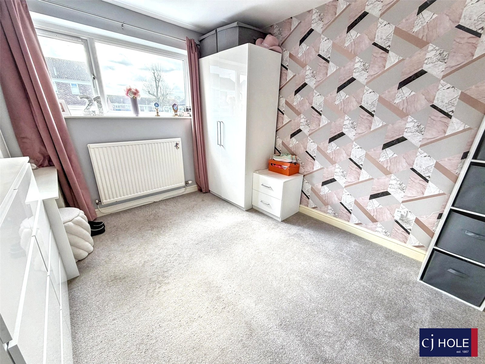 3 bedroom House for sale in Abbeydale, Gloucester