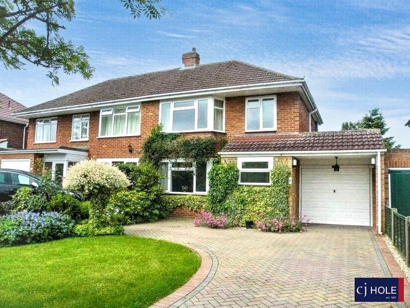3 bedroom House for sale in Brockworth, Gloucester