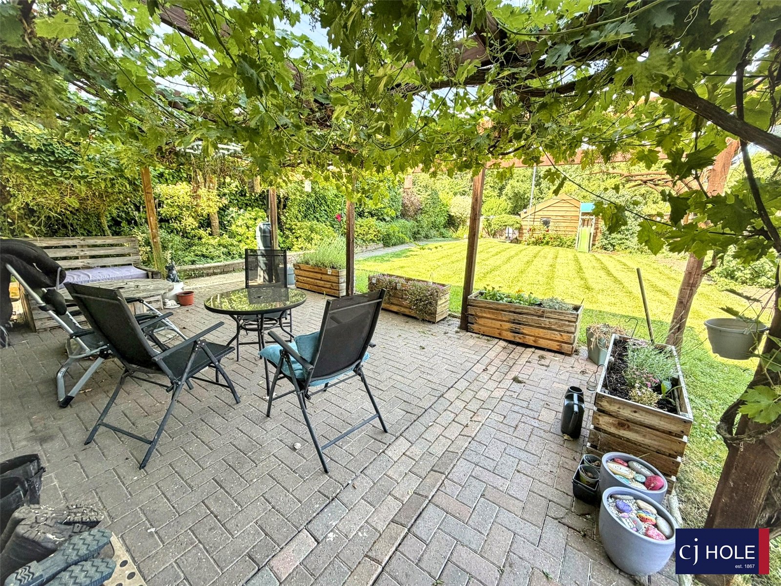 4 bedroom House for sale in Down Hatherley Lane, Gloucester
